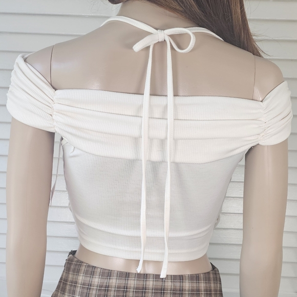 Stylish Off-Shoulder Top - Picture 2 of 11